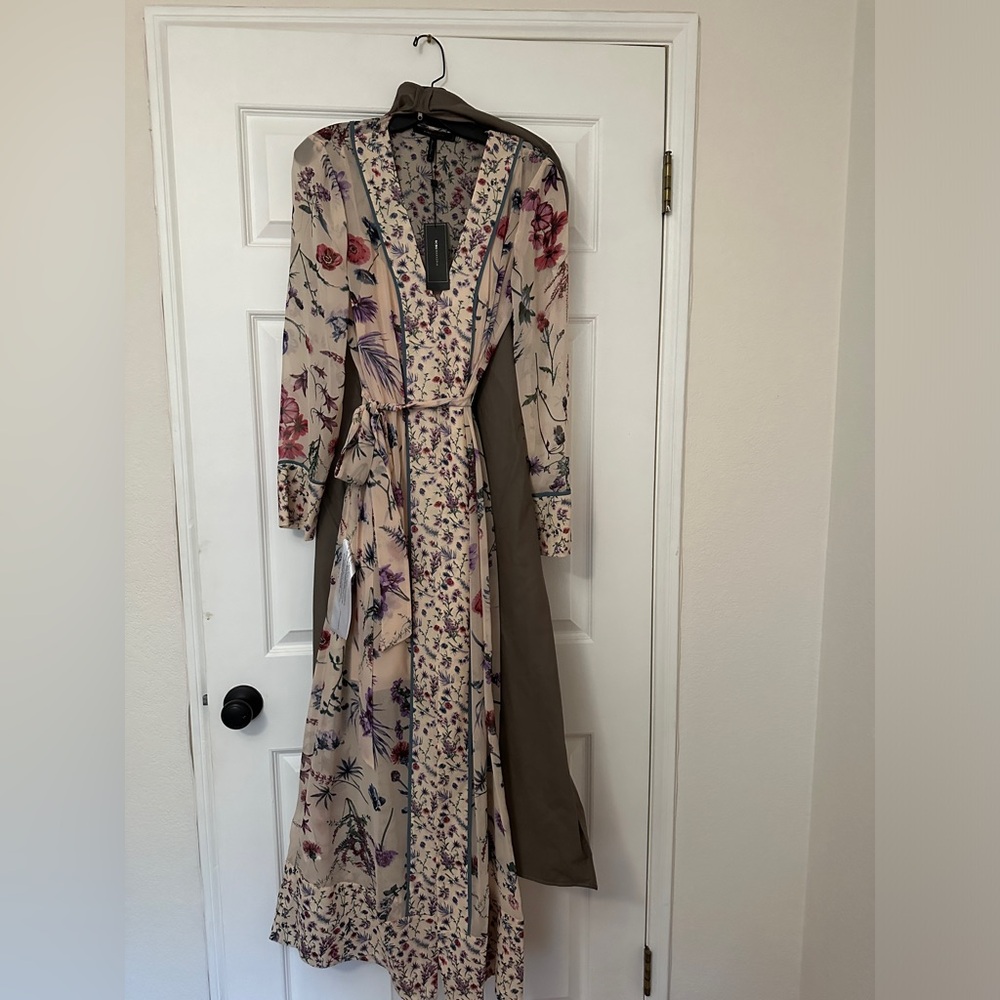 BCBG Maxima Flower dress